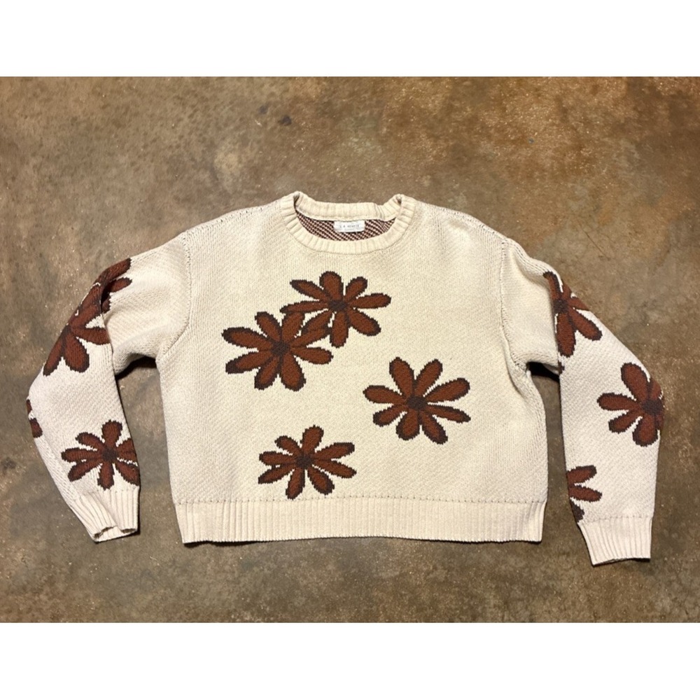 LA Hearts Floral Crewneck Sweater Cream Brown Daisy Knit Boxy Cropped Cozyvibes